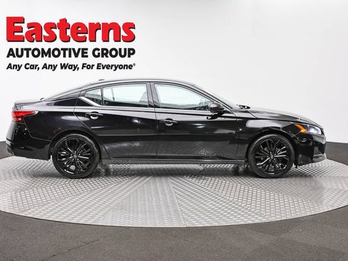Used 2024 Nissan Altima 2.5 SR FWD image 4