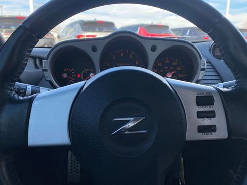 Used 2004 Nissan 350Z Touring w/ Aerodynamics Pkg image 14