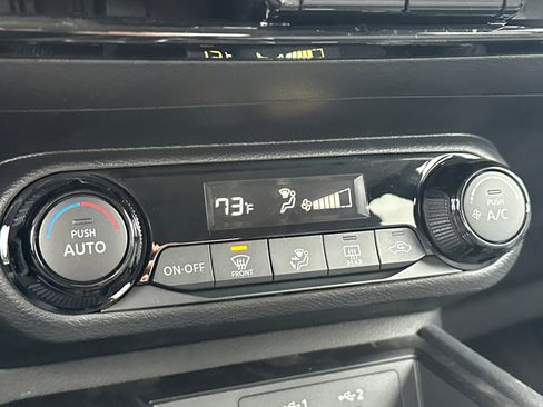 New 2026 Nissan Kicks SV image 20