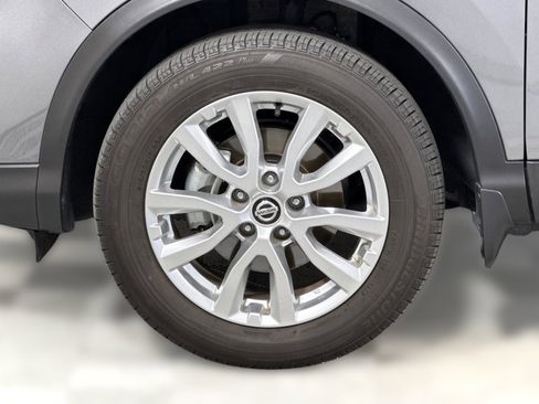 Used 2021 Nissan Rogue Sport S FWD image 11