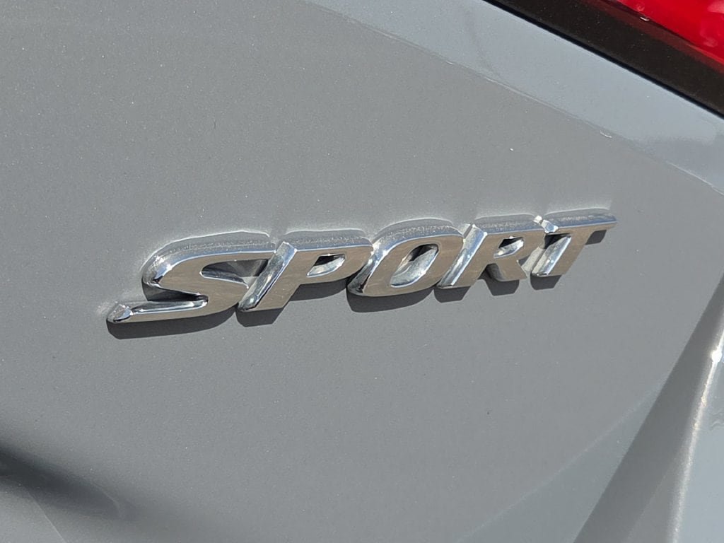 Used 2025 Honda Civic Sport image 10