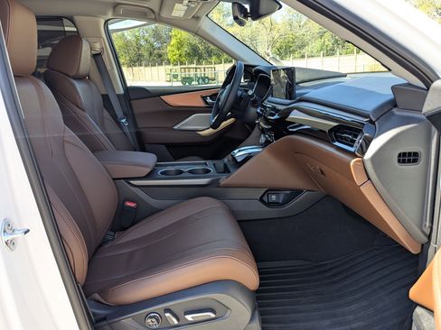 Certified 2025 Acura MDX SH-AWD w/ Technology Package image 27