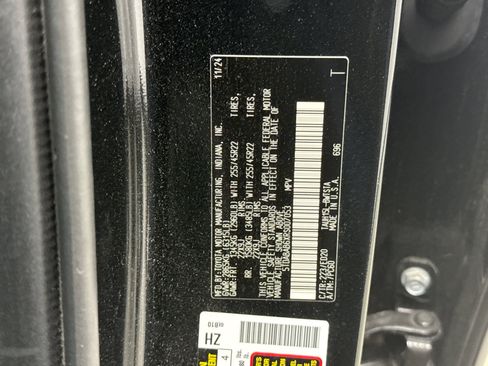 Used 2024 Lexus TX 500h AWD w/ Technology Package image 11