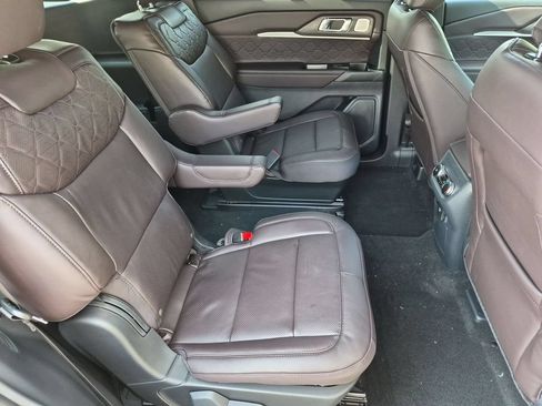 New 2026 Ford Explorer Platinum w/ LUX Leather Package AWD/4WD image 21