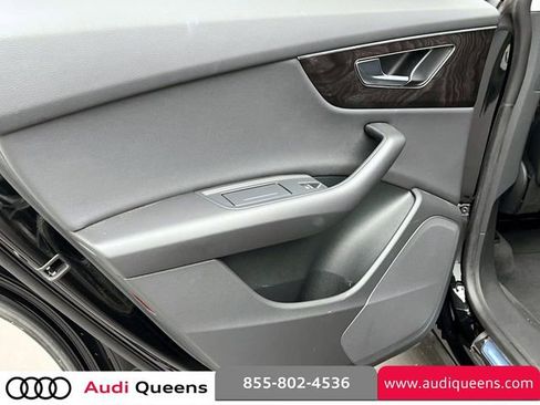Used 2023 Audi Q8 Premium w/ Convenience Package AWD/4WD image 11