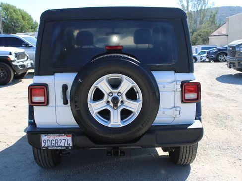 Used 2023 Jeep Wrangler Sport AWD/4WD image 5