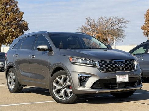 Used 2019 Kia Sorento SX image 2