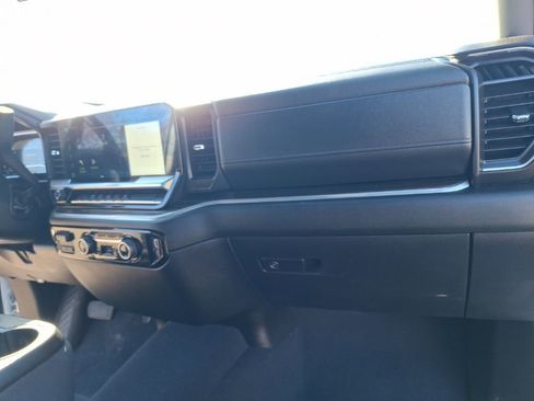 Certified 2024 Chevrolet Silverado 2500 LT image 34