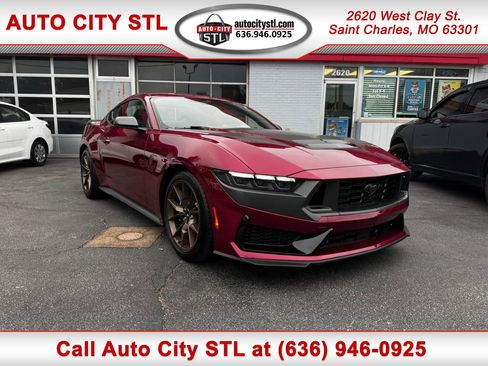 Used 2025 Ford Mustang Dark Horse RWD image 1