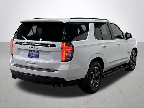 Used 2023 Chevrolet Tahoe Z71 w/ Z71 Off-Road Package AWD/4WD image 10