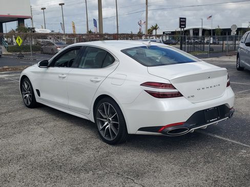 Used 2025 Genesis G70 2.5T RWD image 7
