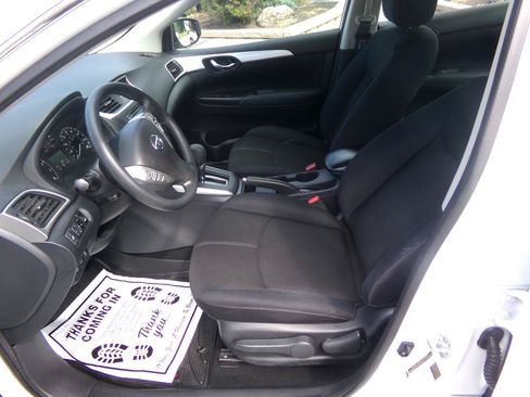 Used 2017 Nissan Sentra S FWD image 10