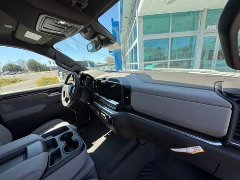 New 2025 Chevrolet Silverado 1500 LT AWD/4WD image 16