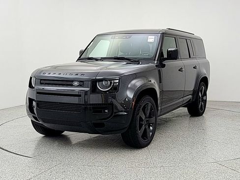 New 2026 Land Rover Defender 130 X-Dynamic SE AWD/4WD image 1