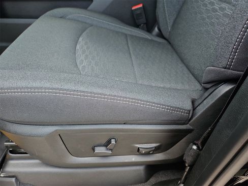 New 2026 RAM 2500 Lone Star image 22