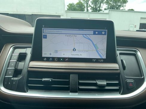 Used 2021 Chevrolet Tahoe High Country w/ Premium Package AWD/4WD image 26