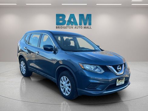 Used 2014 Nissan Rogue S image 1