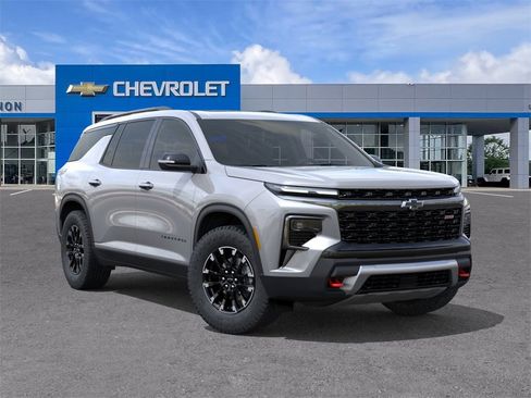 New 2026 Chevrolet Traverse Z71 w/ Driver Confidence Package image 7