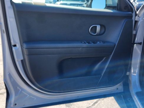 Used 2025 Hyundai Ioniq 5 SE image 11