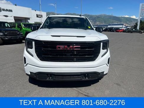 Used 2025 GMC Sierra 1500 Elevation w/ Elevation Premium Package AWD/4WD image 12