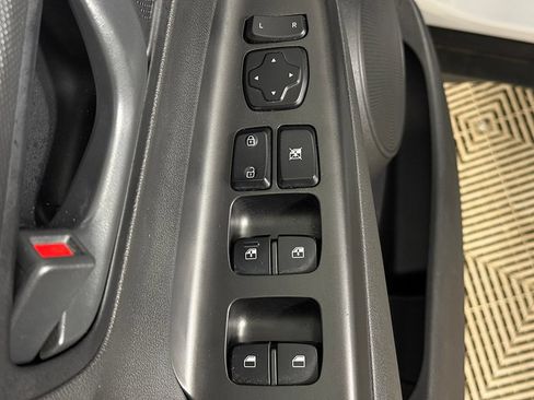 Used 2023 Hyundai Kona SEL AWD/4WD image 33