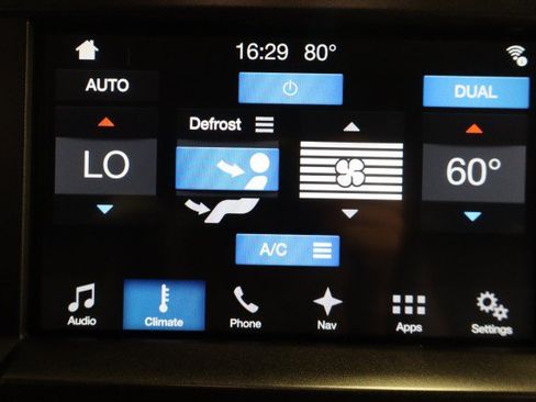 Used 2017 Ford F250 Lariat w/ Tow Technology Bundle AWD/4WD image 73