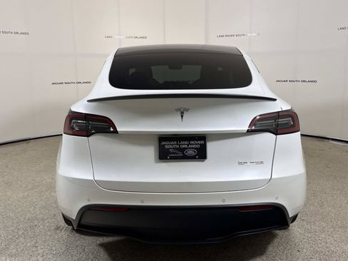 Used 2022 Tesla Model Y Performance AWD/4WD image 4