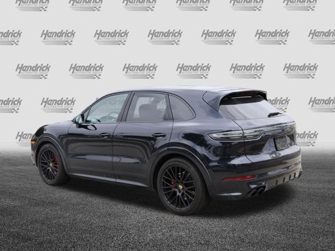 Used 2021 Porsche Cayenne GTS AWD/4WD image 7
