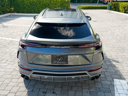 Used 2019 Lamborghini Urus AWD/4WD image 23