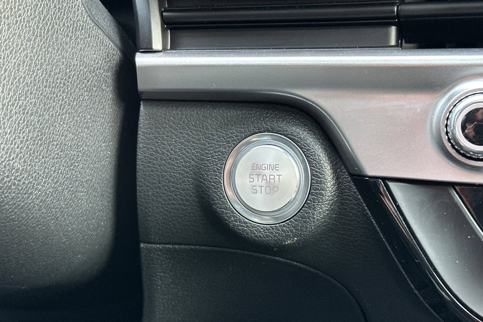 Used 2024 Kia Telluride S w/ S Sunroof Package AWD/4WD image 26