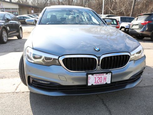 Used 2018 BMW 530i xDrive w/ Premium Package image 3