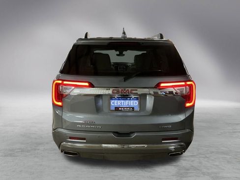 Used 2022 GMC Acadia Denali w/ Denali Technology Package image 4