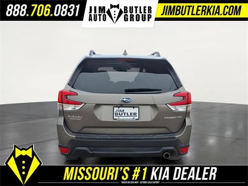 Used 2020 Subaru Forester Limited image 34