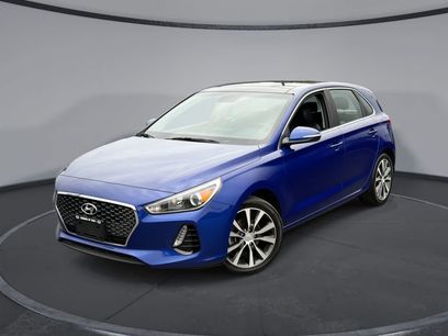 Used 2020 Hyundai Elantra GT w/ Style Package 02
