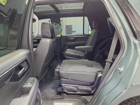 Used 2025 Chevrolet Tahoe RST w/ RST Capability Package AWD/4WD image 20