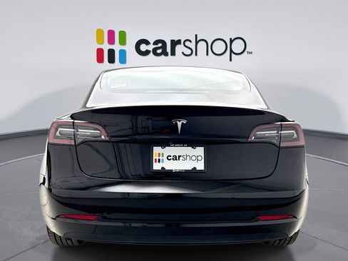 Used 2019 Tesla Model 3 Standard Range Plus image 4