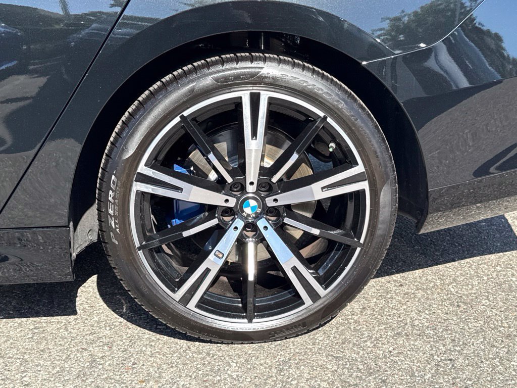Used 2026 BMW 530i w/ M Sport Package RWD image 14