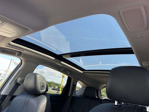 Certified 2023 Acura RDX AWD w/ Technology Package image 17
