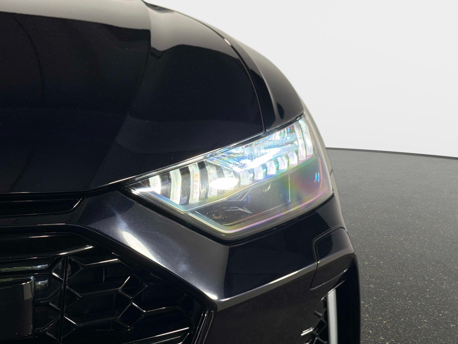 Used 2021 Audi RS 6 AWD/4WD image 10