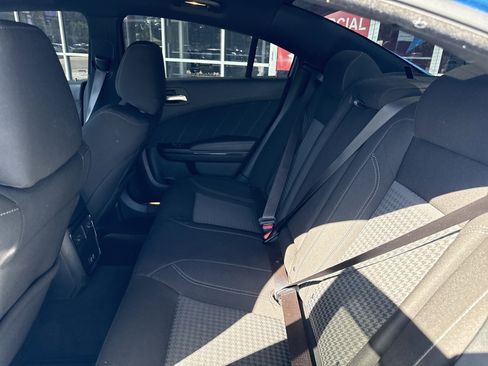 Used 2023 Dodge Charger SXT w/ Blacktop Package image 29