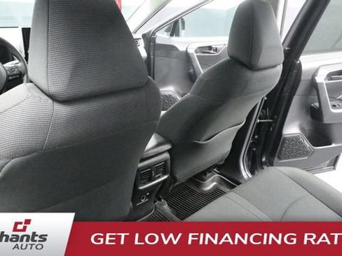 Used 2023 Toyota RAV4 LE AWD/4WD image 20