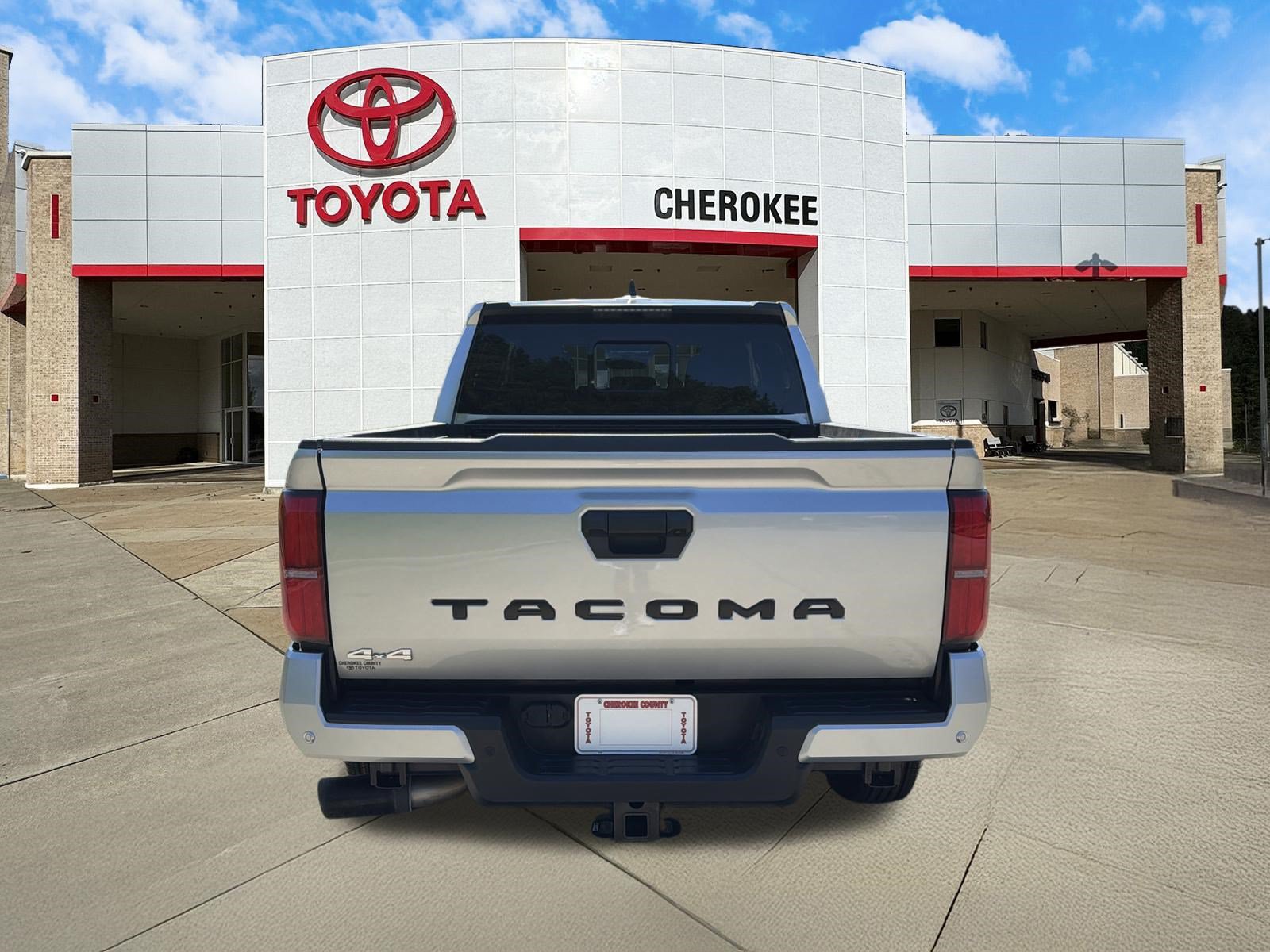 Used 2024 Toyota Tacoma SR5 AWD/4WD image 6