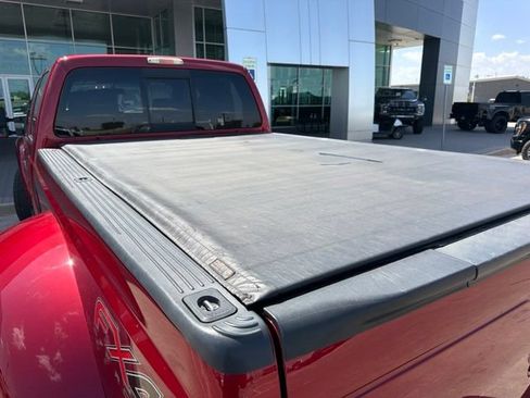 Used 2016 Ford F350 Lariat w/ Lariat Ultimate Package AWD/4WD image 11