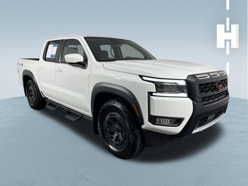 Used 2025 Nissan Frontier Pro-X w/ Pro Convenience Package RWD image 1