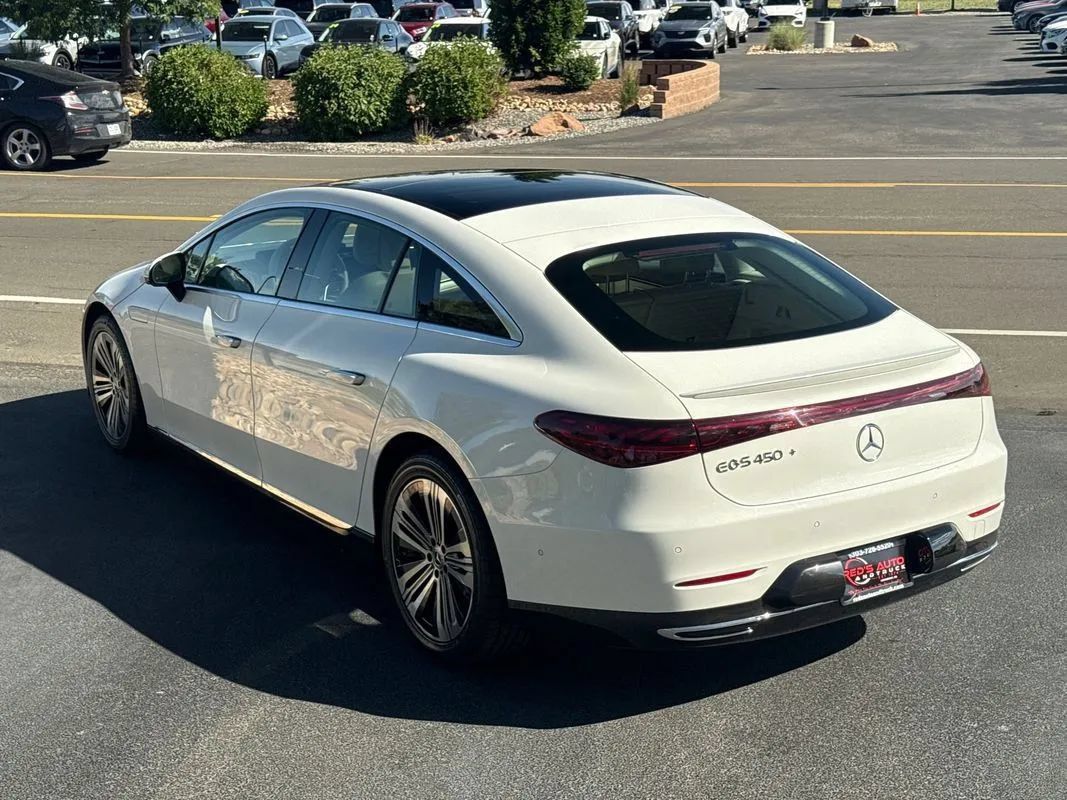 Used 2022 Mercedes-Benz EQS 450+ Sedan image 38