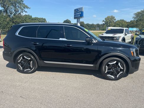 Used 2024 Kia Telluride S w/ S Sunroof Package AWD/4WD image 4