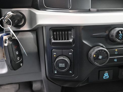 New 2026 Ford F350 XL w/ FX4 Off-Road Package AWD/4WD image 14