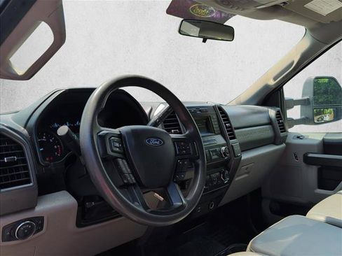 Used 2019 Ford F250 XL w/ XL Value Package AWD/4WD image 9