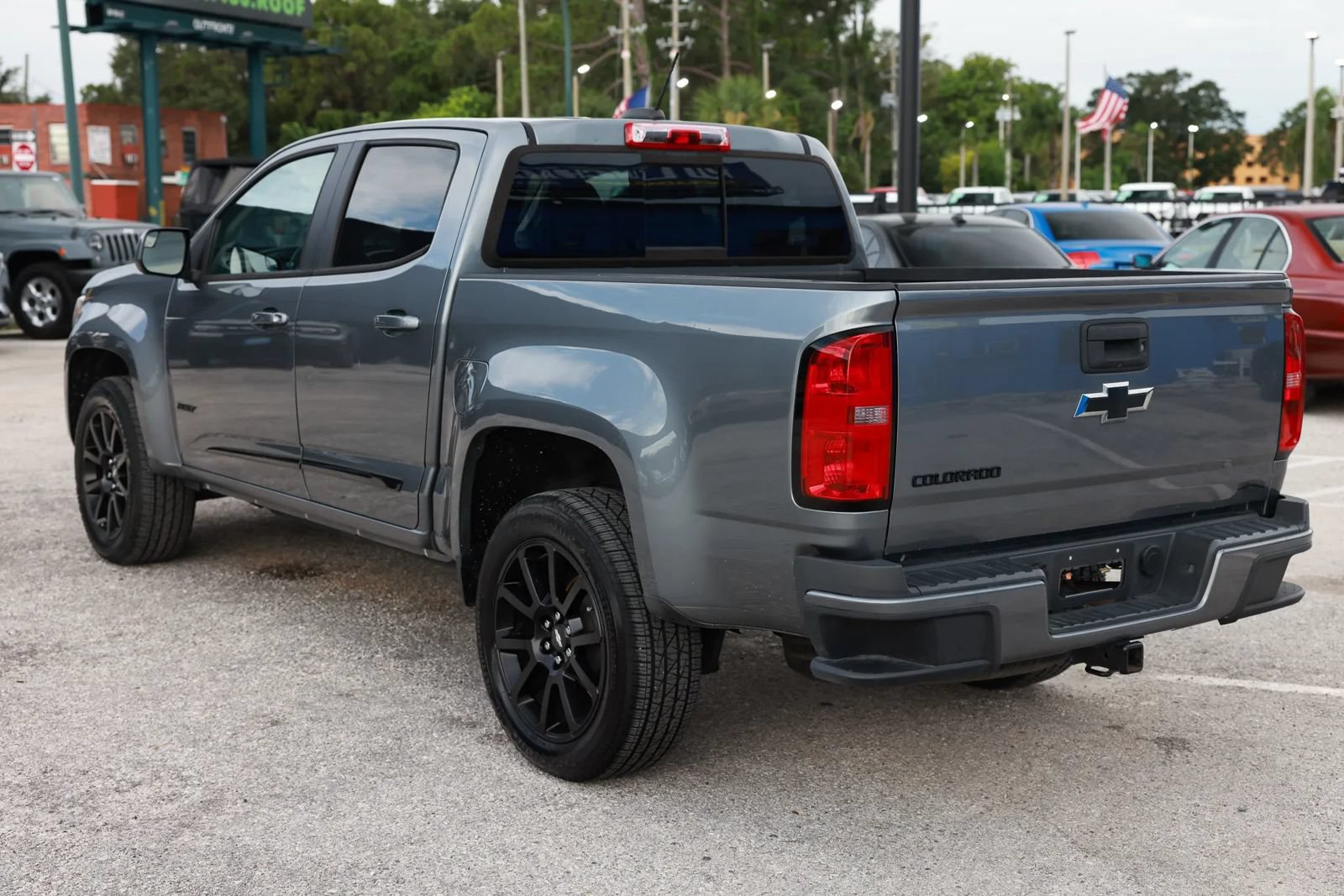Used 2020 Chevrolet Colorado LT w/ Colorado RST Special Edition RWD image 4