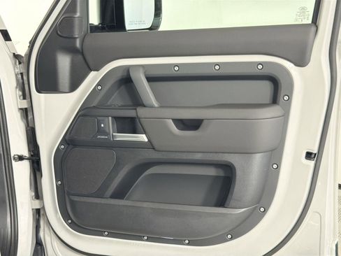 New 2026 Land Rover Defender 110 S AWD/4WD image 33